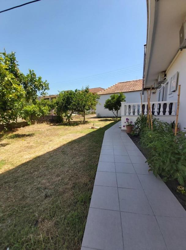 Konstantinos Apartments Ammoudia Buitenkant foto